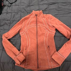 Lululemon define jacket AMAZING CONDITION. Unique color: pink light wash faded